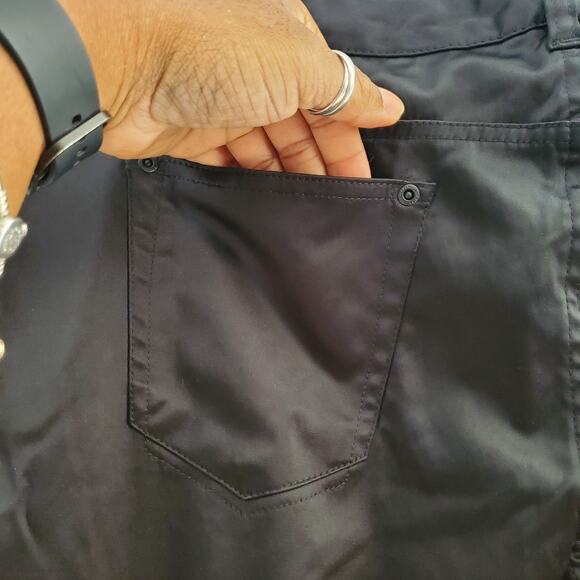 Simply Vera Vera Wang Black Satin Straight Leg Pants 16P - Picture 6 of 9